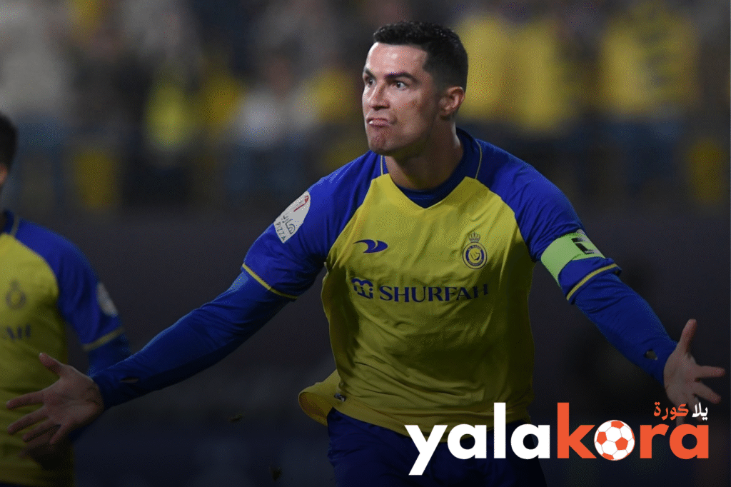 كريستيانو رونالدو يحتفل بهدفه مع نادي النصر
