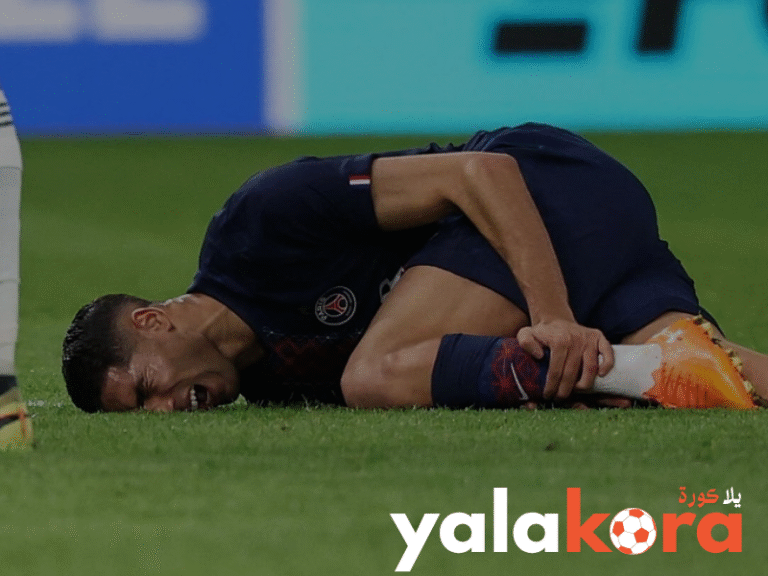 حكيمي يخرج عن صمته بعد إصابته القاسية ويتحدث عن مستقبله